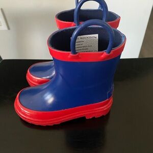 Blue Mountain Toddler Boys Rain Boots - Blue and Red Size 5/6